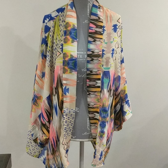 Fun and flirt Bohemian style shawl
